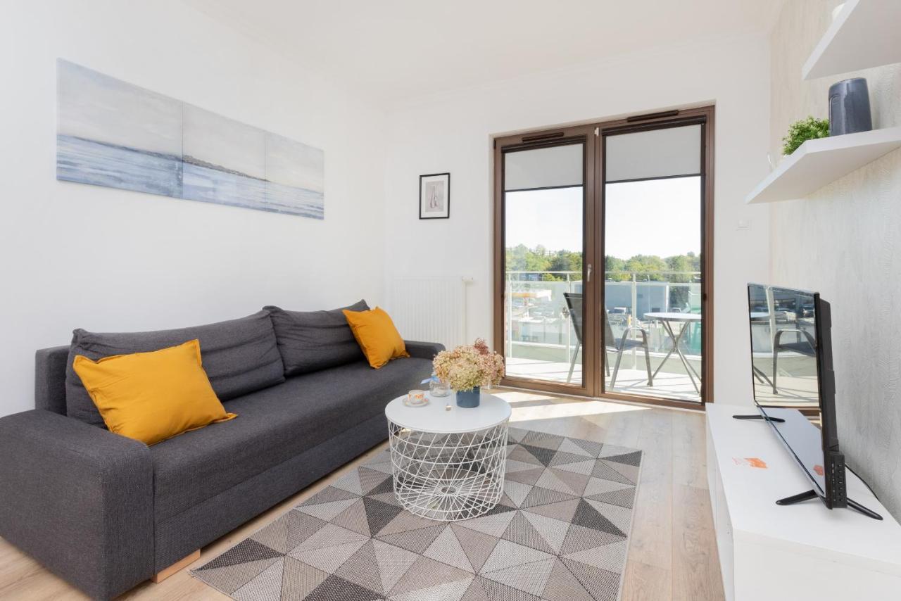 Modern Apartment With Balcony By Noclegi Renters Gdansk Exterior photo